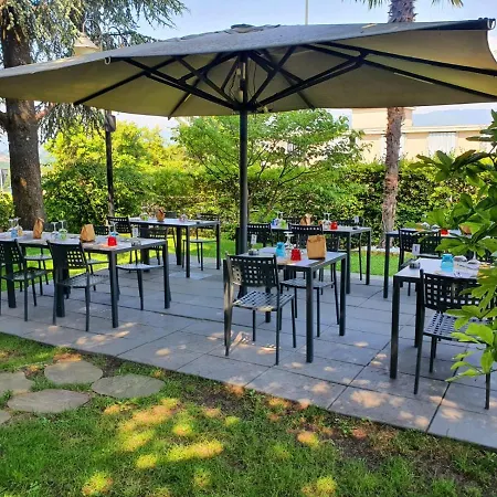 فندق Ristorante Al Giardinetto